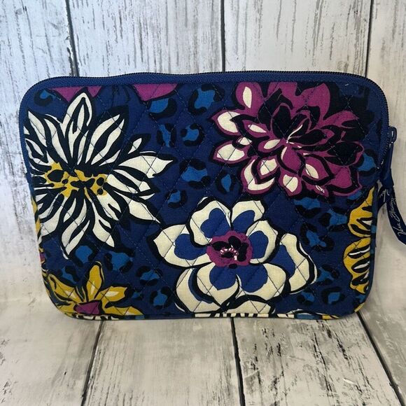 Vera Bradley African Violet Make up Bag Clutch Wallet - Picture 3 of 6